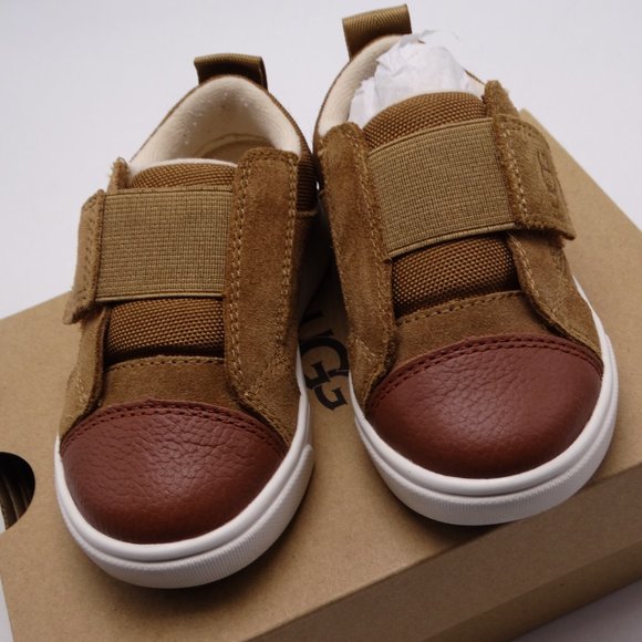 UGG Kids RENNON LOW Size 6 New In Box - Picture 5 of 6